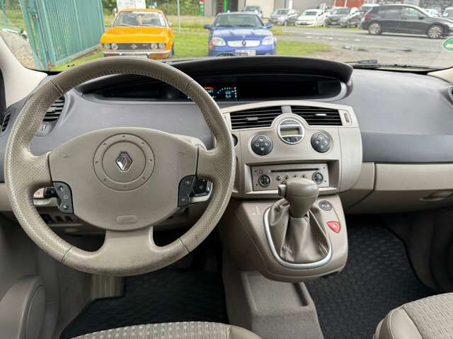 Renault Scenic II 2.0 16V Privilege *braucht Arbeit*Xenon*Automatik*Teilleder*PDC*SHZ*Klimaautomatik*