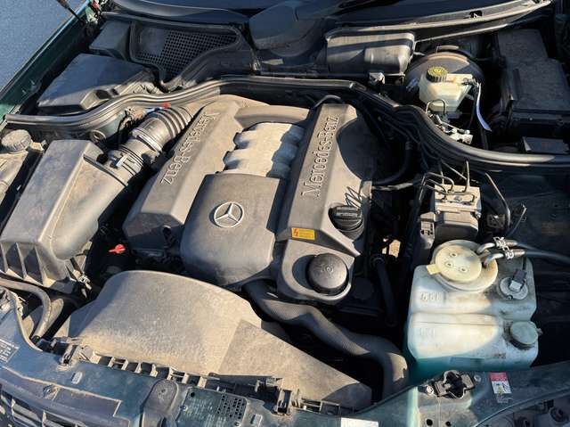 Mercedes-Benz E240 Avantgarde W210 *HU/AU 2/2028*Automatik*Xenon*3.Hand*