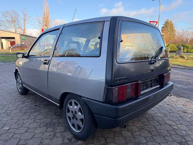 Lancia Y 10 i.e. GT *nur 95 TKM*HU neu*18 Jahre letzte Hand