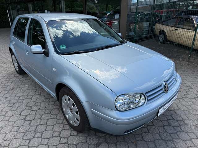 VW Golf