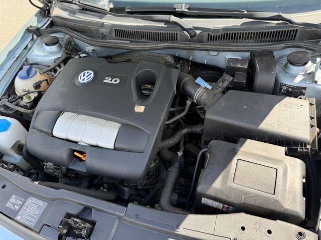 VW Golf IV 2.0 *HU neu*2.Hand*11 Jahre letzter Besitz*Klima*AHK*