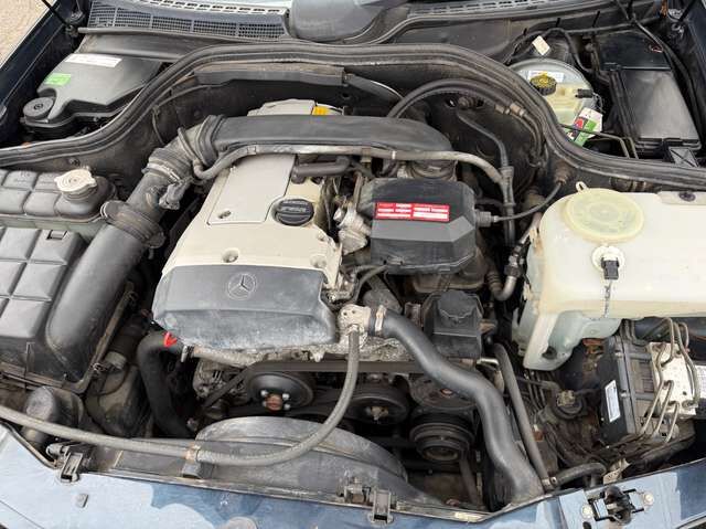 Mercedes-Benz CLK 200 Elegance *HU neu*nur 140 TKM*Leder*Autom.*AHK*eSD*