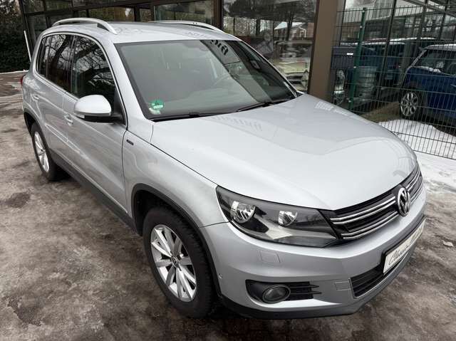 VW Tiguan 2.0 TDI 4Motion DSG Lounge Sport & Style *1.Hand*