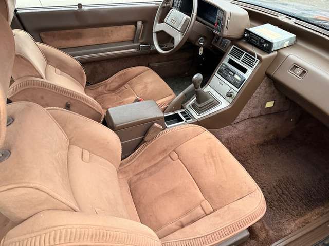 Mazda 929 Coupé *3.Hand*Motor läuft*braucht Arbeit*