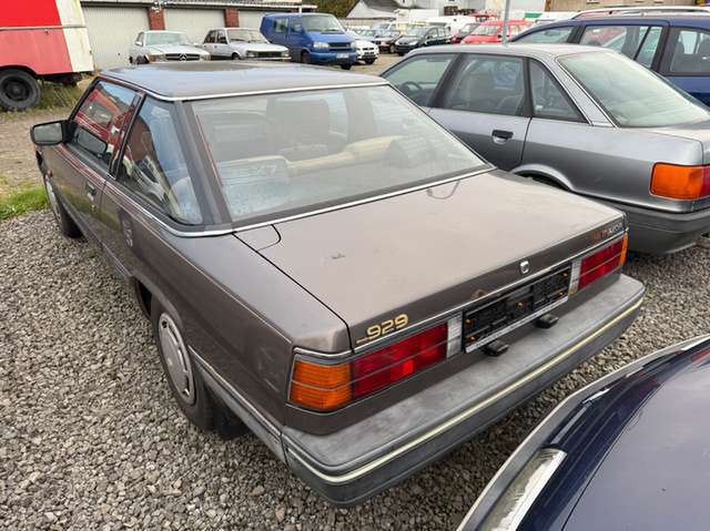 Mazda 929 Coupé *3.Hand*Motor läuft*braucht Arbeit*