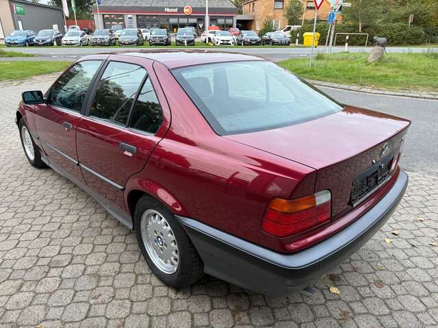 BMW 316 i E36 *HU neu*Zahnriemen neu*unverbastelt*Schiebedach*