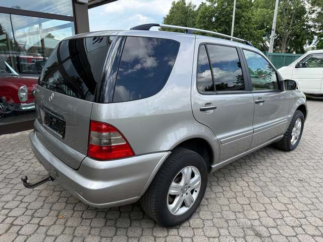 Mercedes-Benz ML 350 Final Edition *HU neu*nur 177 TKM*Bi-Xenon*aAHK*
