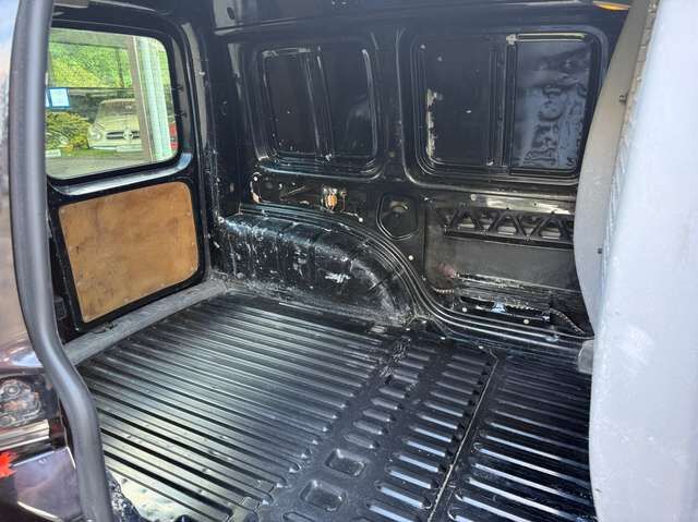 VW Caddy Kasten 2.0 SDI *HU a.W. neu*ZV+FB*GJ-Reifen*16 Jahre letzter Besitz*