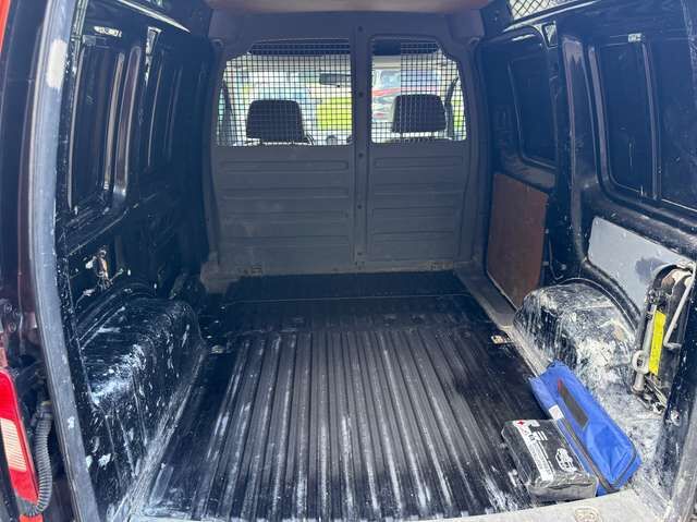VW Caddy Kasten 2.0 SDI *HU a.W. neu*ZV+FB*GJ-Reifen*16 Jahre letzter Besitz*