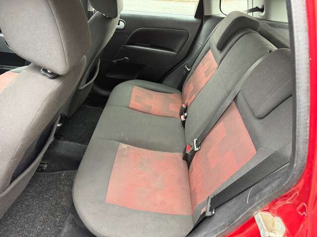 Ford Fiesta 1.4 Trend *HU neu*Scheckheft*Klima*ZV+FB*eFH*Euro4