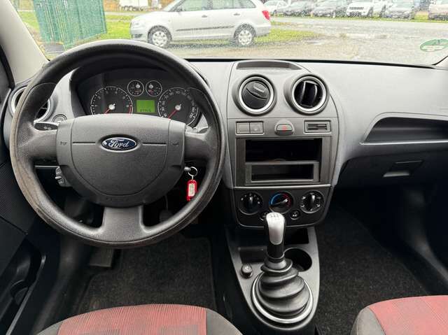 Ford Fiesta 1.4 Trend *HU neu*Scheckheft*Klima*ZV+FB*eFH*Euro4