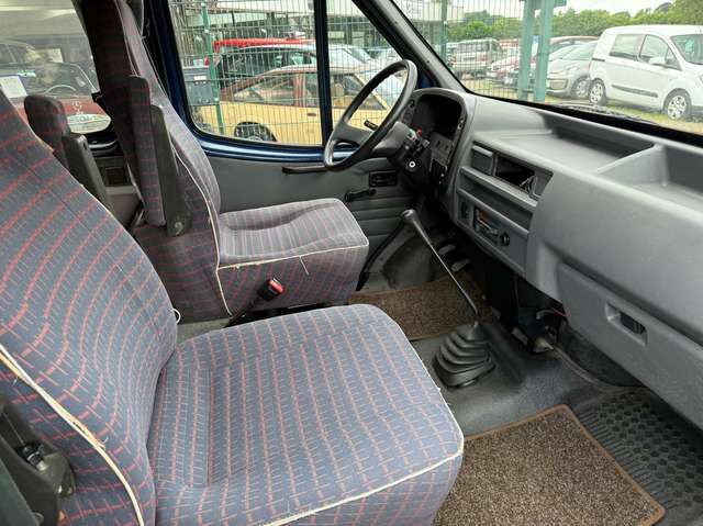 Ford Transit 2.5 D Camper *Aufstelldach*5 Sitze*Servo*GJ-Reifen