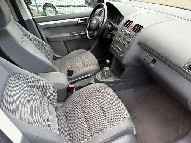 VW Touran 1.9 TDI Highline *HU fällig*Klimaautom.*aAHK*SHZ*Tempomat*