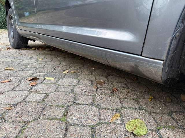 VW Touran 1.9 TDI Highline *HU fällig*Klimaautom.*aAHK*SHZ*Tempomat*