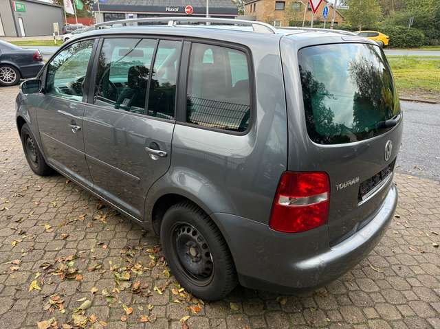 VW Touran 1.9 TDI Highline *HU fällig*Klimaautom.*aAHK*SHZ*Tempomat*
