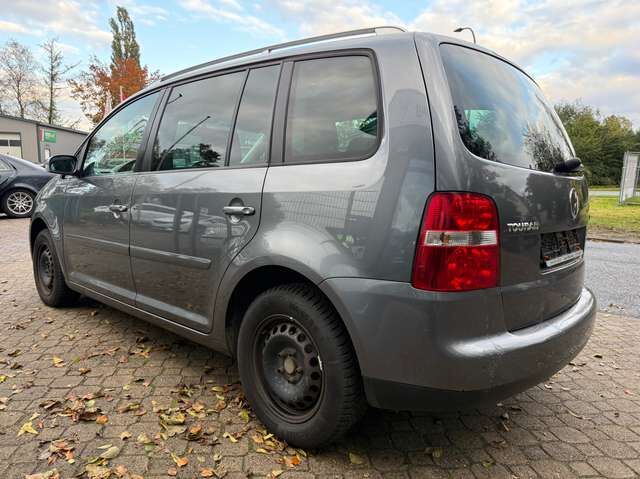VW Touran 1.9 TDI Highline *HU fällig*Klimaautom.*aAHK*SHZ*Tempomat*