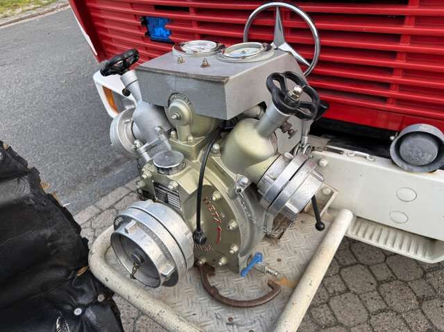 Mercedes-Benz  814 Feuerwehr LF 8 *nur 30 TKM*HU/H-Kennzeichen*