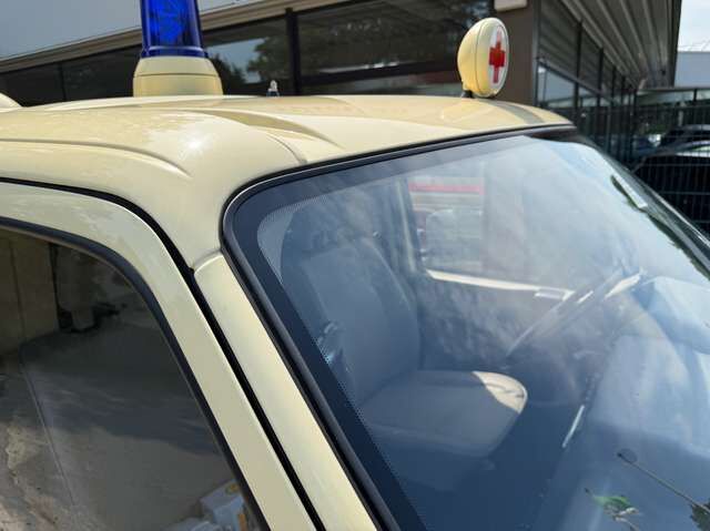 VW T4 2.5 Krankenwagen DRK LR *nur 20 TKM*LR*1.Hand*HU/H-Kennzeichen neu*