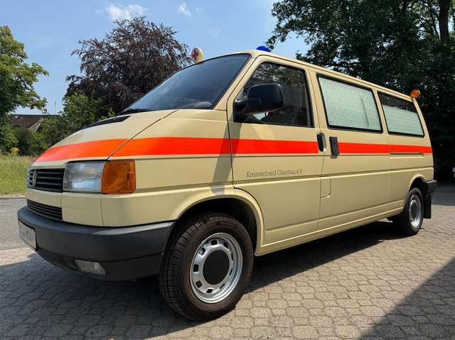 VW T4 2.5 Krankenwagen DRK LR *nur 20 TKM*LR*1.Hand*HU/H-Kennzeichen neu*