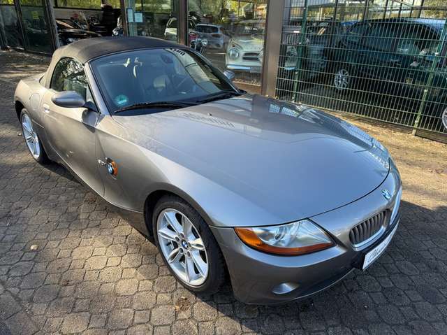 BMW Z4 Roadster 3.0i *2.Hand*Scheckheft*HU 6/2027*PDC*