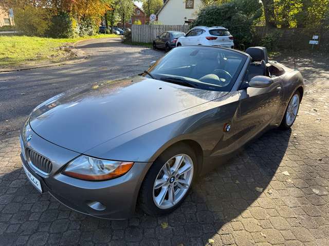 BMW Z4 Roadster 3.0i *2.Hand*Scheckheft*HU 6/2027*PDC*
