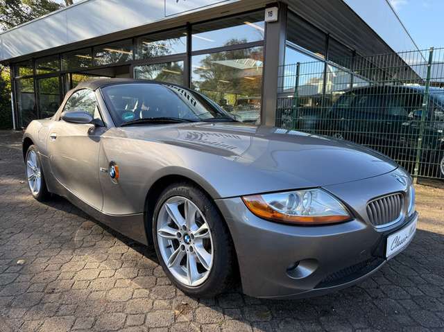 BMW Z4 Roadster 3.0i *2.Hand*Scheckheft*HU 6/2027*PDC*