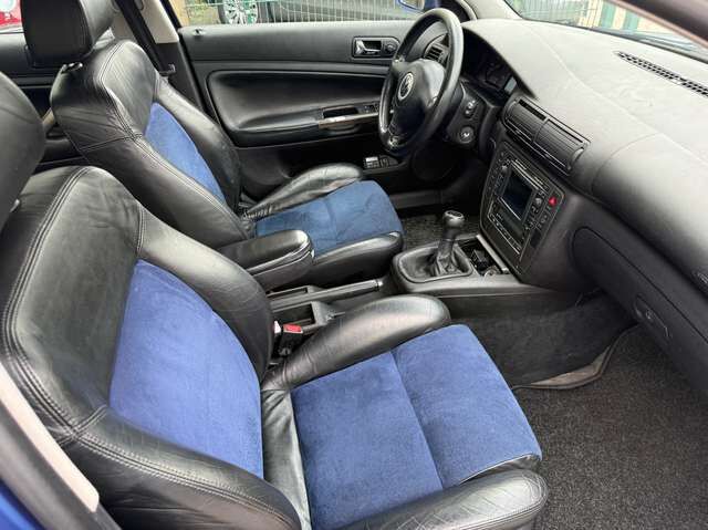 VW Passat Variant 2.8 V6 4Motion Highline *Xenon*aAHK*Memory*Navi*