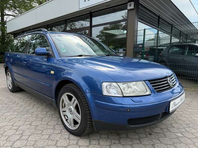VW Passat Variant 2.8 V6 4Motion Highline *Xenon*aAHK*Memory*Navi*