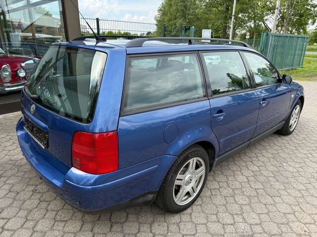 VW Passat Variant 2.8 V6 4Motion Highline *Xenon*aAHK*Memory*Navi*