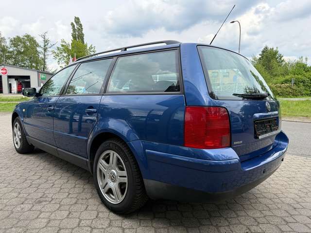 VW Passat Variant 2.8 V6 4Motion Highline *Xenon*aAHK*Memory*Navi*