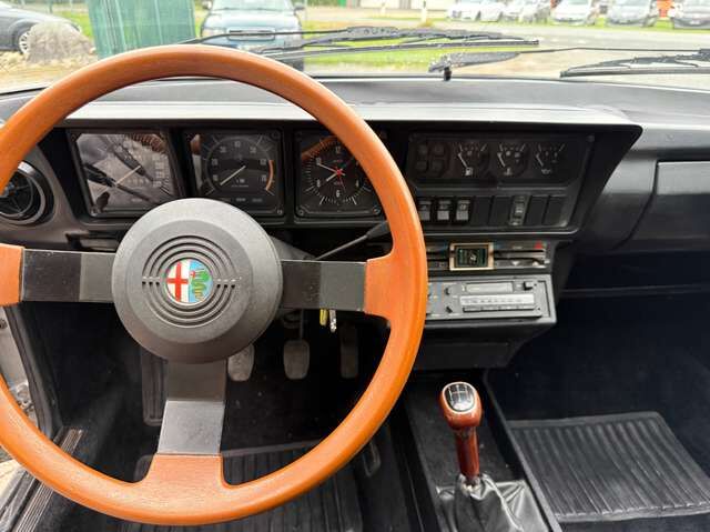 Alfa Romeo GTV GTV 2.0 *HU/AU 7/2028*H-Kennzeichen*schöner Zustand*