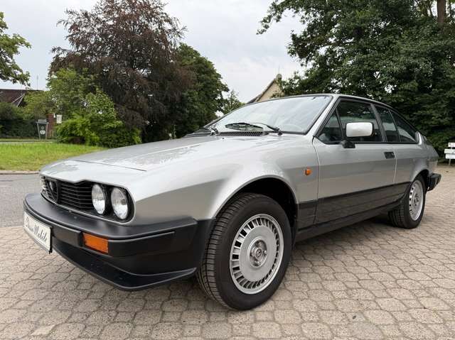 Alfa Romeo GTV GTV 2.0 *HU/AU 7/2028*H-Kennzeichen*schöner Zustand*