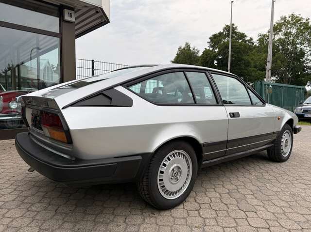 Alfa Romeo GTV GTV 2.0 *HU/AU 7/2028*H-Kennzeichen*schöner Zustand*