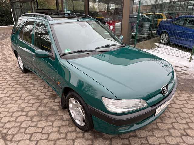 Peugeot 306