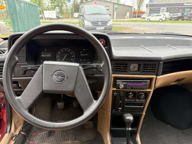 Opel Kadett E Caravan 1.6 D *H-Kennzeichen*HU neu*5-Gang*AHK*