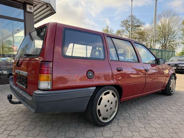 Opel Kadett E Caravan 1.6 D *H-Kennzeichen*HU neu*5-Gang*AHK*