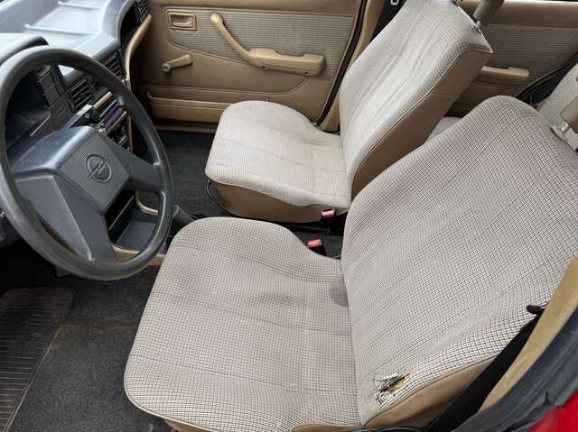 Opel Kadett E Caravan 1.6 D *H-Kennzeichen*HU neu*5-Gang*AHK*