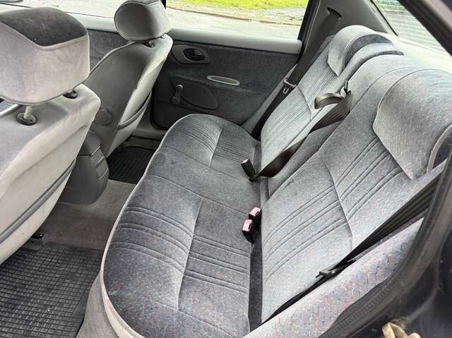 Ford Mondeo 1.8 GLX MK1 *Stufenheck*nur 94 TKM*Schiebedach*eFH*