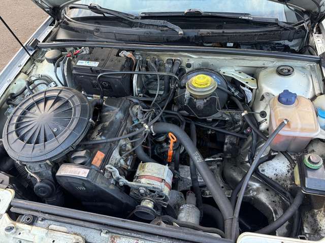 Audi 80 2.0 B4 *1.Hand*HU a.W. neu*SSD*GJ-Reifen*D3*ZV*