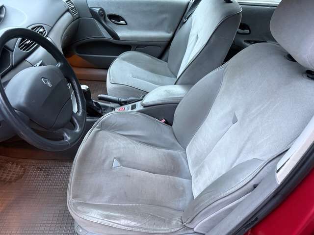 Renault Laguna 1.8 Privilege *nur 93 TKM*HU 5/2028*Klimaautom.*GJ-Reifen*