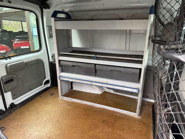 Renault Kangoo Kasten Rapid 1.5 dCi Extra *nur 121 TKM*HU neu*AHK