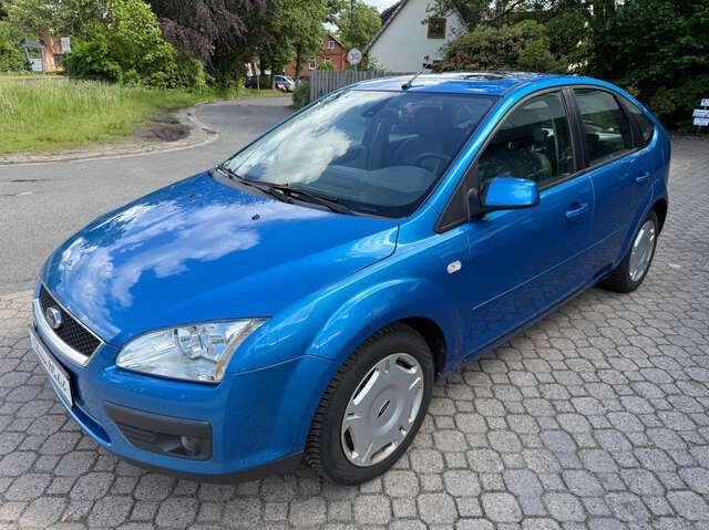Ford Focus 2.0 16V Titanium *2.Hand*Scheckeft*HU neu*Klimaautom.*SHZ*Teilleder*Tempomat*GJ-Reifen*AHK*
