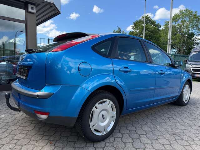 Ford Focus 2.0 16V Titanium *2.Hand*Scheckeft*HU neu*Klimaautom.*SHZ*Teilleder*Tempomat*GJ-Reifen*AHK*