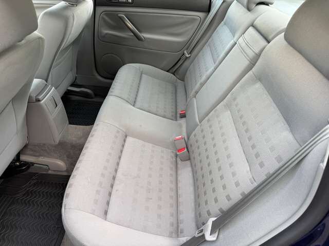 VW Passat 2.0 Trendline *nur 101 TKM*HU neu*Klimaautom.*SHZ*