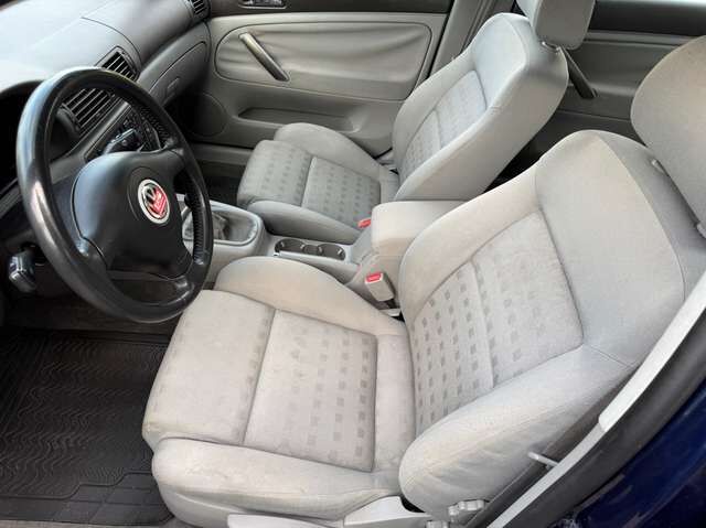 VW Passat 2.0 Trendline *nur 101 TKM*HU neu*Klimaautom.*SHZ*
