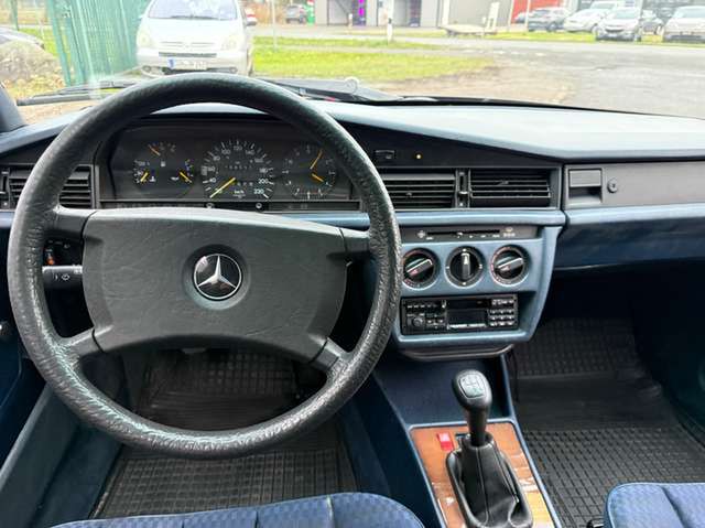 Mercedes-Benz 190 E 1.8 *HU neu*H-Kennzeichen*32 Jahre letzte Hand*