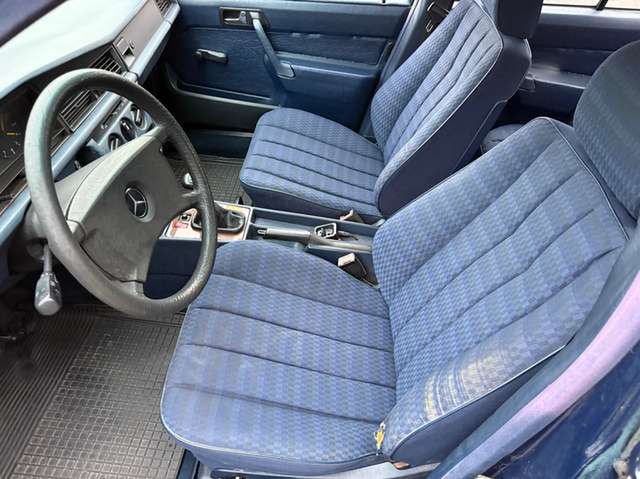 Mercedes-Benz 190 E 1.8 *HU neu*H-Kennzeichen*32 Jahre letzte Hand*