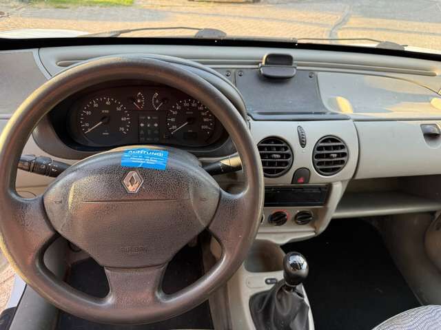 Renault Kangoo Kasten 1.5 dCi *nur 113 TKM*HU neu*2.Hand*21 Jahre letzter Besitz*Behörde*