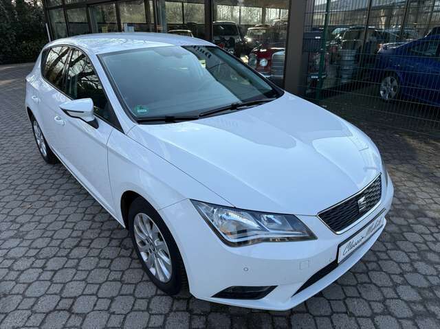 SEAT Leon 1.6 TDI Style *HU neu*2.Hand*PDC*Navi*Klimaautom.*