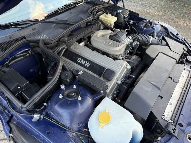 BMW Z3 Roadster 1.9 *nur 99 TKM*HU a.W. neu*Automatik*Leder*SHZ*